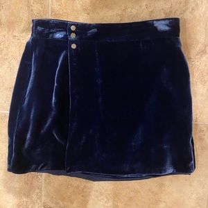 BCBG blue velvet skirt